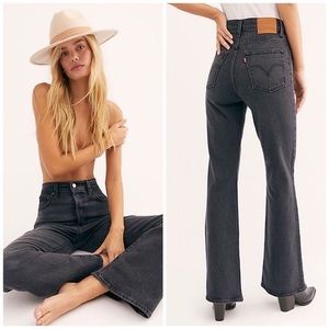 Levi’s Black Ribcage Flare Jeans